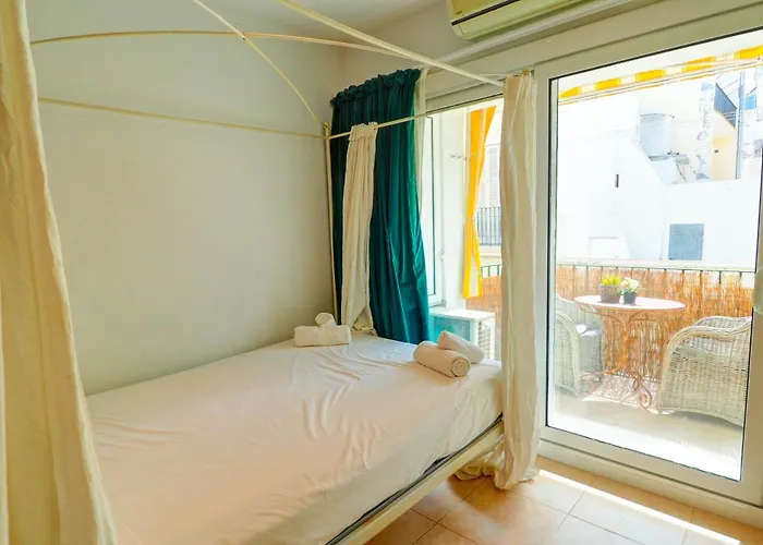 Lägenhet The Loft By Hello Homes