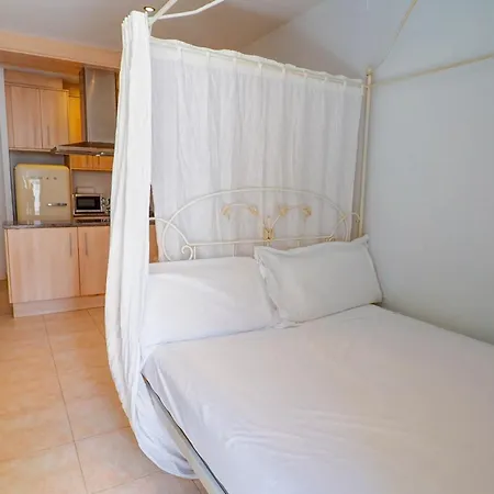 The Loft By Hello Homes Apartment Sitges